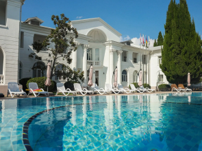 Villa Slava Hotel