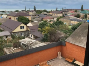 Апартаменты  в новом частном трехэтажном доме