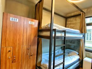 Хостел Nomad Hostel Karakoy