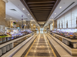 Отель Karmir Resort  & SPA