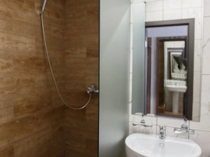 Отель Малахит