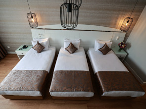 Nova Plaza Orion Hotel