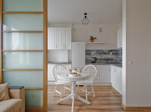 Апартаменты на Тихой