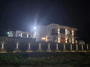 S Basseynom Guest House