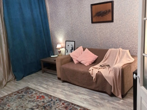 Квартира Двухкомнатная Улица Красина 60