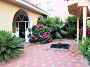 Гостевой Дом Голубая Лагуна