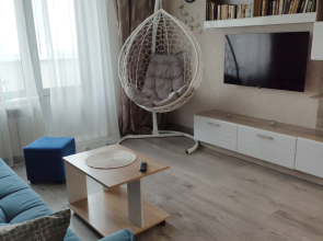 Квартира Cozy and bright apartment