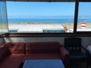 Отель Elit Holiday Hotel