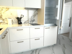 Шикарная Квартира с Видом на Реку и Город