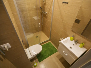 Квартира New Horizon Ovechkin Apartments Aquamarine  рядом с Московским вокзалом