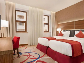 Отель Ramada and Suites by Wyndham Yerevan