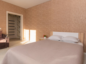 Апартаменты LikeHome на Салмышской