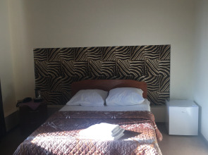 Отель Милана