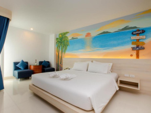 Flipper House Hotel