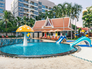 Отель Heeton Concept Pattaya by Compass Hospitality