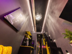 Апартаменты StudioV Batman