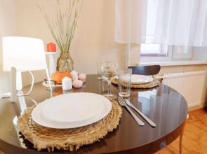 Апартаменты 9 ночей на Чкалова 48