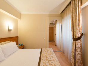 Отель Prestige Old City