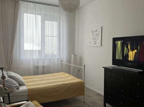Verkhnyaya Naberezhnaya 145A Flat