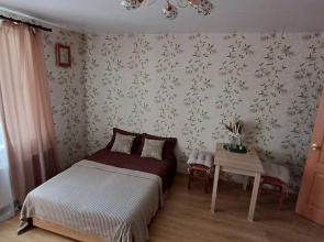 Uyutnaya Studiya V Murino Flat