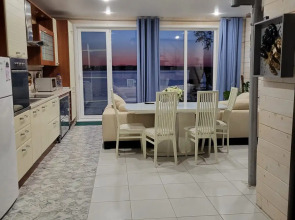 Частный дом на улице Полуостров Маленький