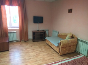 V Tsentre Flat