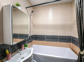 Апартаменты TopHouse на Можжевеловой 18, 2 этаж Двухкомнатные