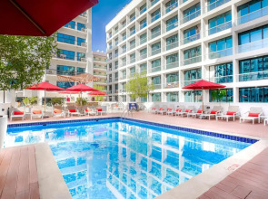 Golden Sands Hotel Apartments