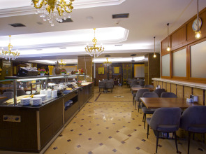 Отель Grand Ant