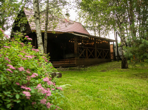 Lake House nomer studiya Guest house