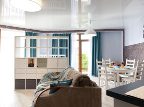 Квартира у Моря с Бассейном