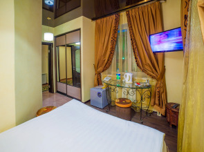 Отель Халиф