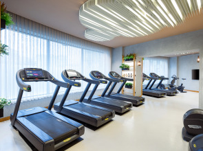 Отель Courtyard by Marriott Baku