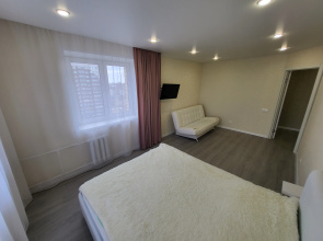 Апартаменты Apartment on 8 marta 21