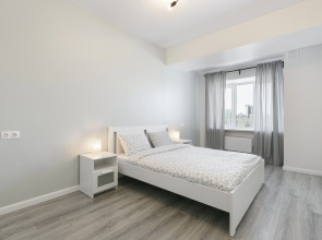 Апартаменты 3х Комнатные Gerbera Apartment