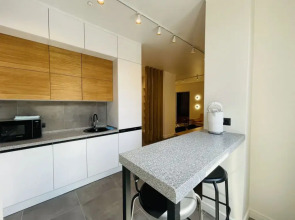 Апартаменты Apartburo Студио в бельэтаже у моря