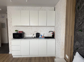 Квартира Уютная студия с дизайнерским ремонтом на ул. Мира