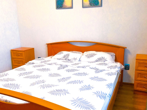 Na Shlyuzovoy 15 Apartments