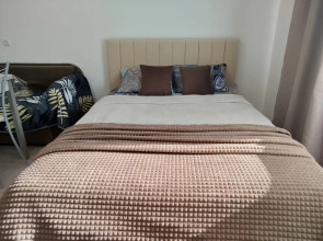 Квартира студия live in comfort на Современников 8