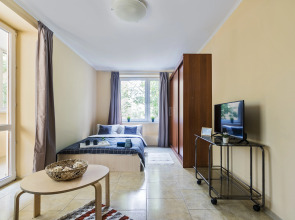 2-room Apartment 2 Min Walk From Food Mall DEPO