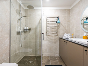 Апартаменты Sova Yard View Beige