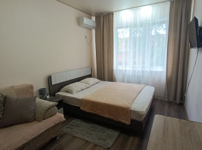 Na Voroshilova Flat
