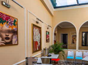 Бутик-отель Hillside City Сenter