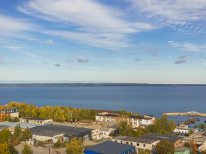 Квартира с видом на озеро