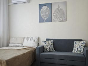 128 V Zhk Oranzhevoye Nebo Apartments