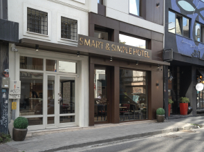 Smart and Simple Hotel Karakoy