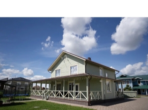 Zhemchuzhina Private house