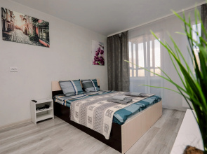 Studiya Ryadom S Udgu Flat