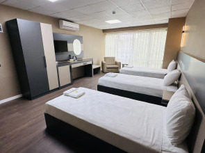 Отель Esse Joven