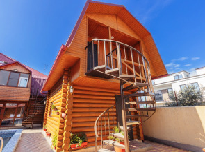 Aprelskie Tezisy Guest House